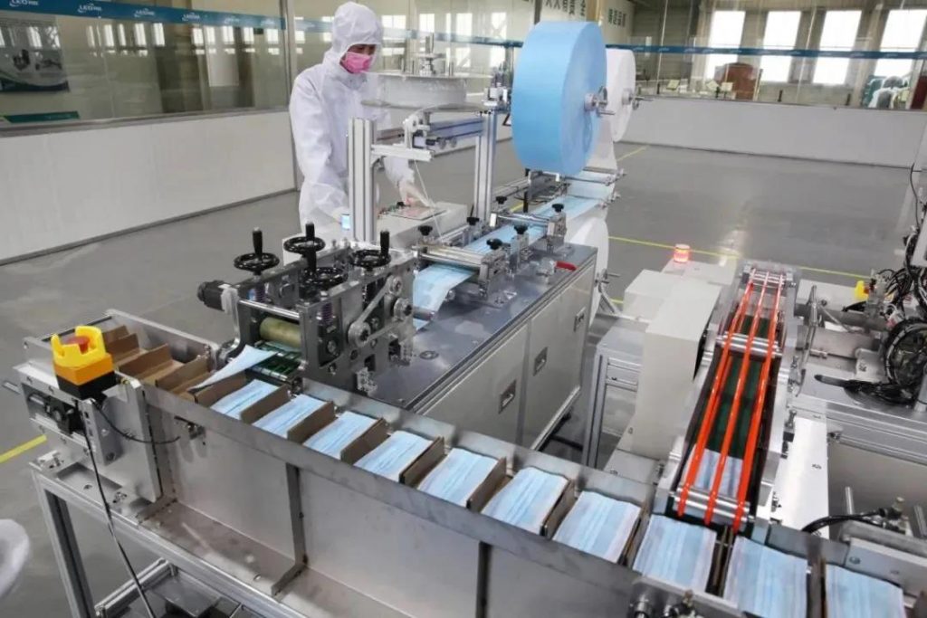 是跨界演繹，還是實力展現(xiàn)？利歐宣布口罩生產(chǎn)線投產(chǎn)，日產(chǎn)能100萬只-