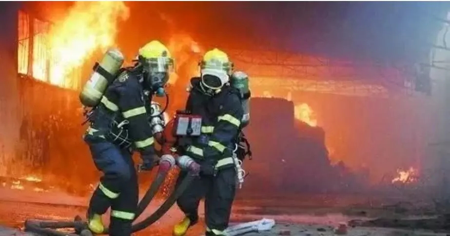 復(fù)工之際多家工廠發(fā)生爆炸事故，如何提升安全生產(chǎn)水平？-