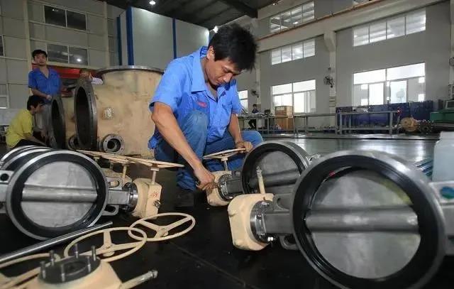 閥門不是隨便買越便宜越好，符合現(xiàn)場管路要求最重要-